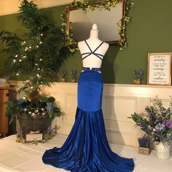Formal evening Prom dress - Picture 3 of 12